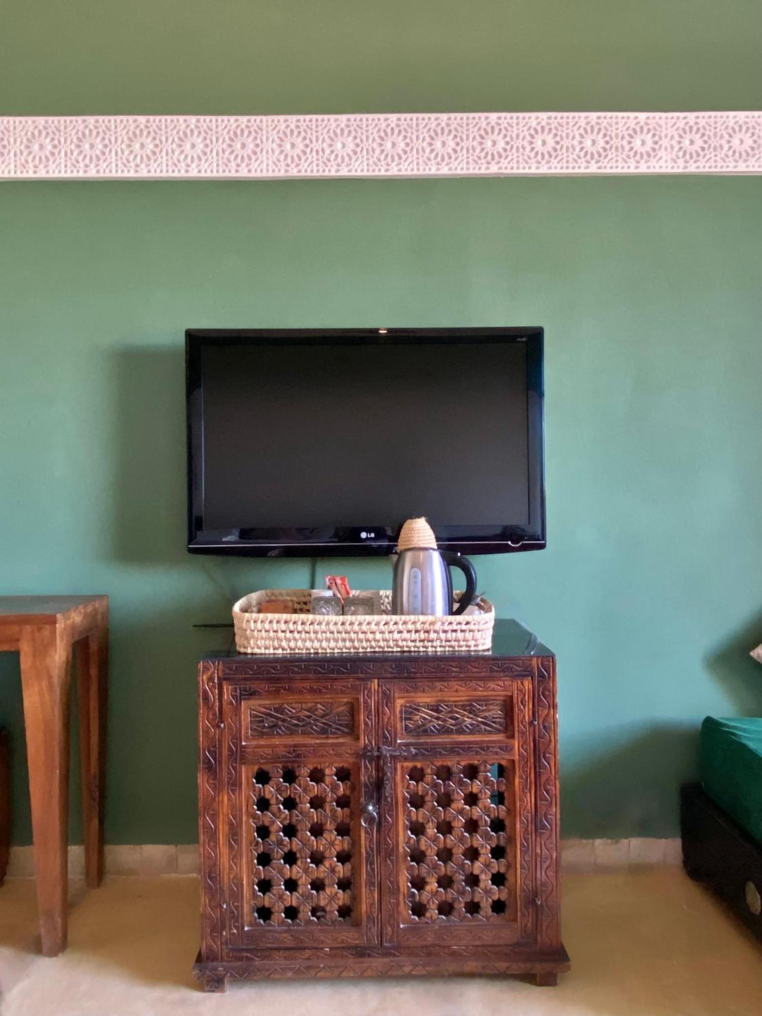 La Des Golfs & Pinkcactus فندق